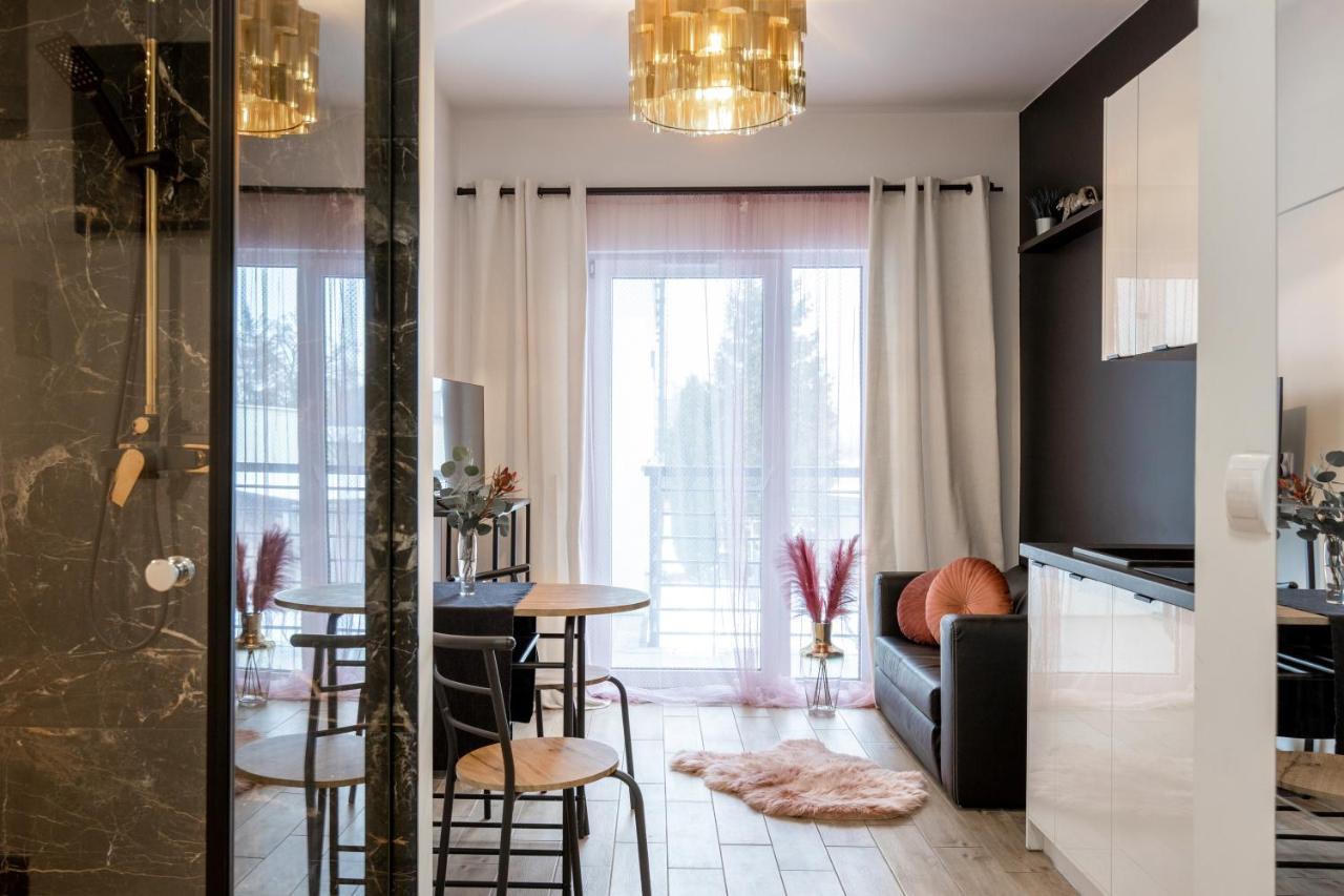 Wyjatkowy Apartament Z Prysznicem Posrodku Na Wyjatkowe Wieczory - Dostep Na Kod, Parking Lodz  Luaran gambar